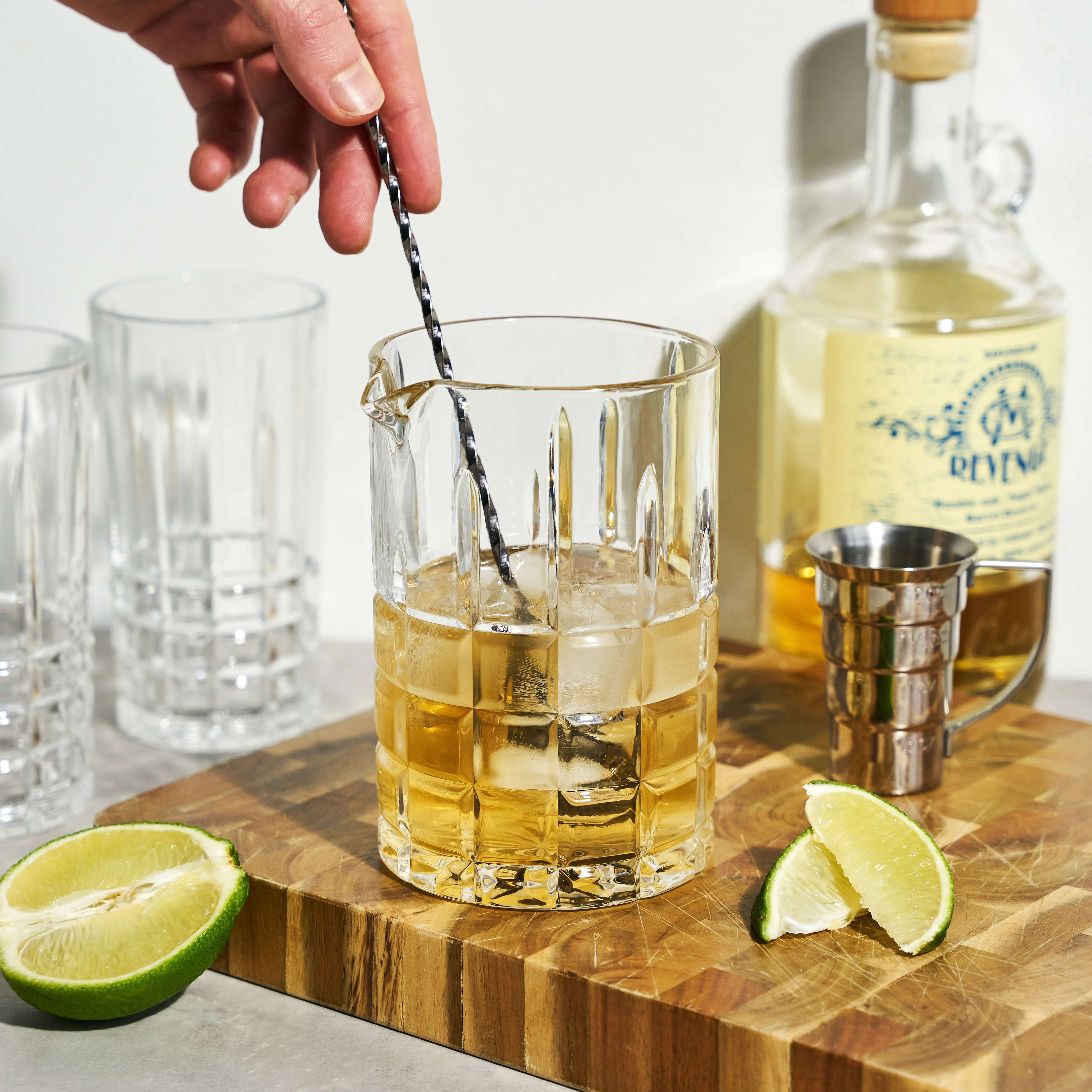 Highland Crystal Mixing Glass - Image 3
