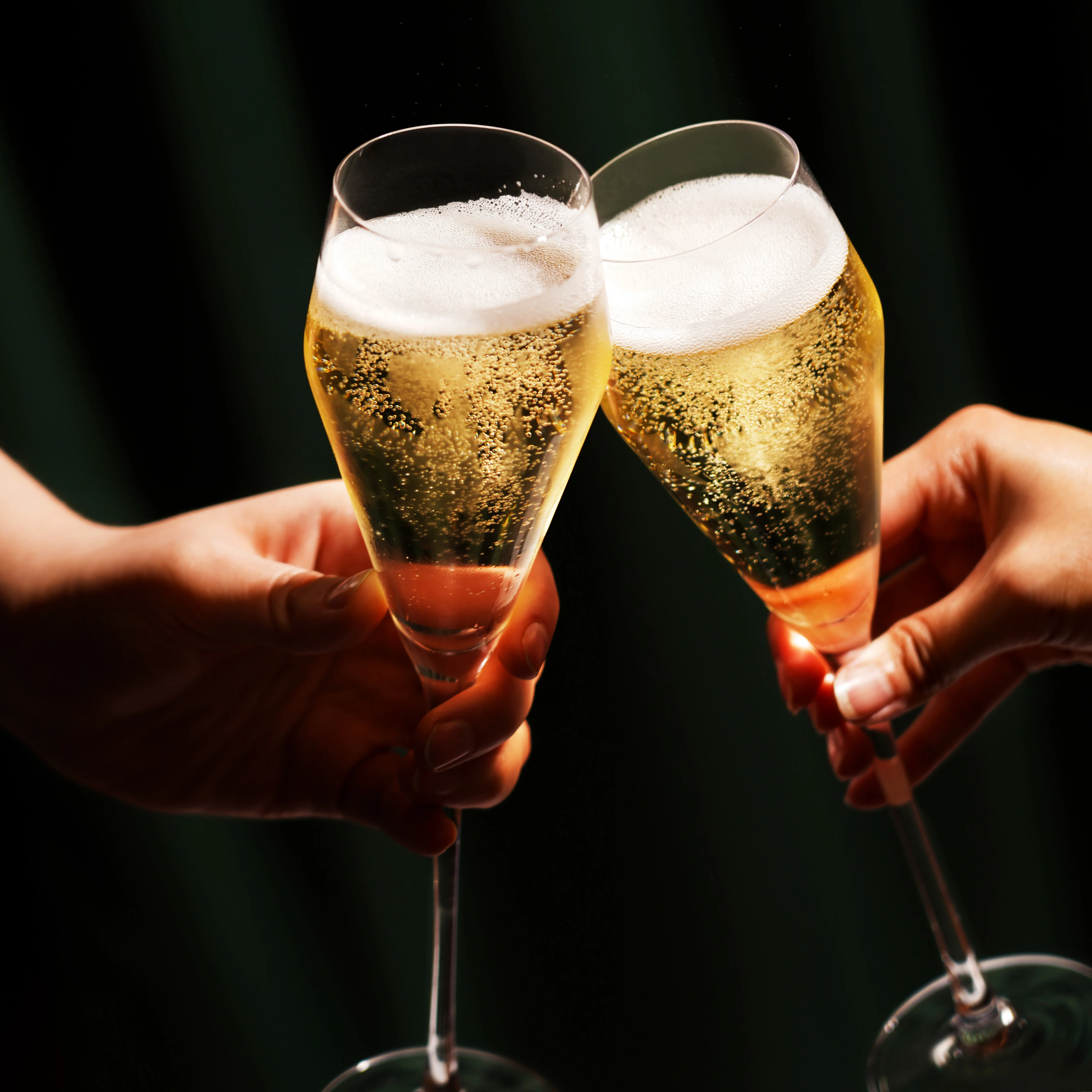 Raye Angled Crystal Prosecco Glasses Set of 2 - Image 3